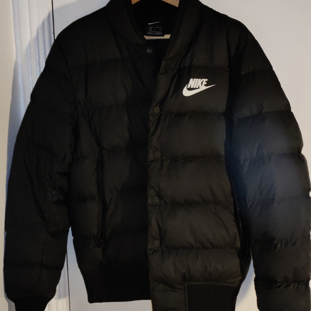 COPY - Nike Puffer Jacket